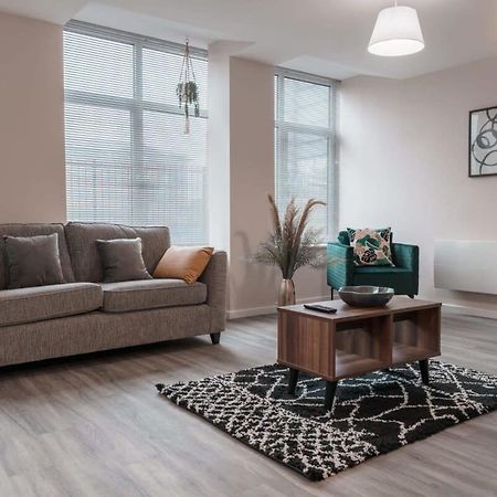 Contemporary 2 Bed Manchester Apartment - Sleeps 4 Exterior photo